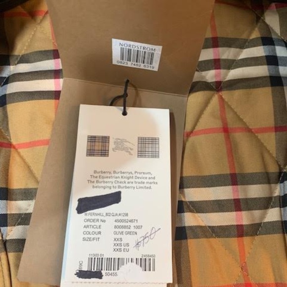 COPY - NWT Auth Burberry Fernhill Quilted Check XXS - Picture 5 of 10